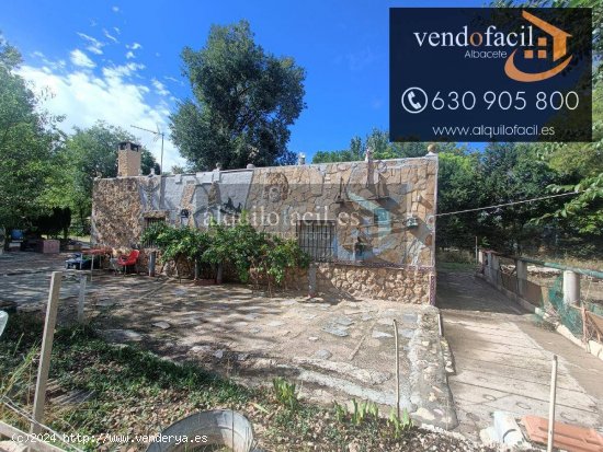 SE VENDE PARCELA RUSTICA EN CASAS VIEJAS DE 2500 METROS POR 150000€