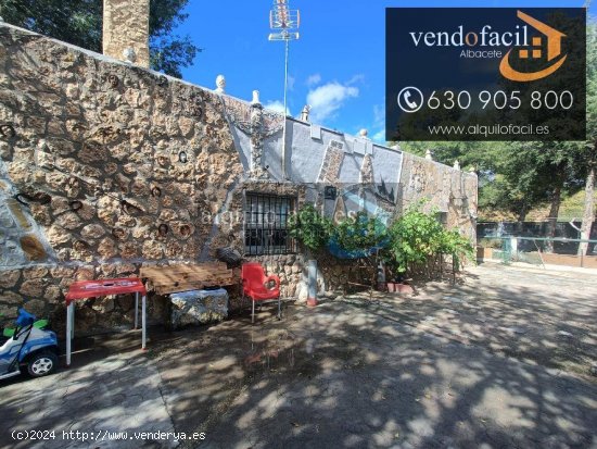 SE VENDE PARCELA RUSTICA EN CASAS VIEJAS DE 2500 METROS POR 150000€