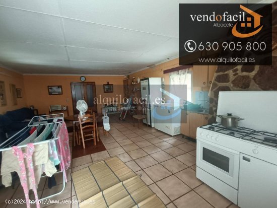 SE VENDE PARCELA RUSTICA EN CASAS VIEJAS DE 2500 METROS POR 150000€