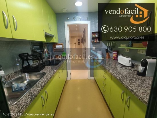 SE VENDE PISO EN IMAGINALIA CON GARAJE, TRASTERO Y PISCINA DE 2 HABITACIONES Y 2 BAÑOS POR 198000