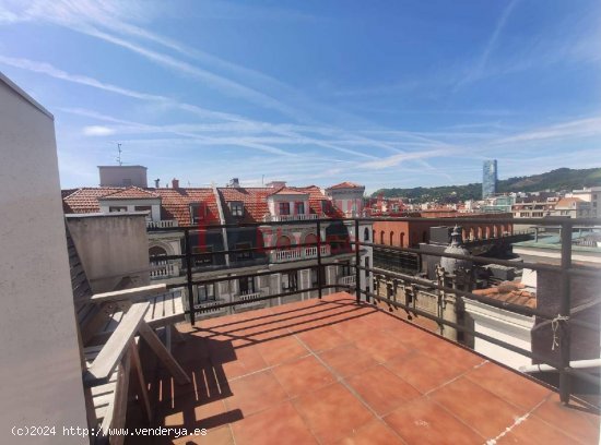 Atico con Terraza Alquiler Alhondiga Bilbao