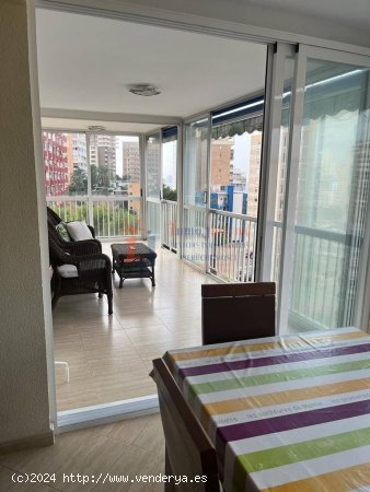 Apartamento a 50 metros de la playa.