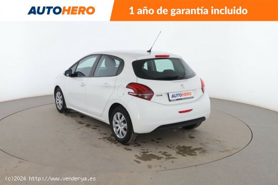 Peugeot 208 1.2 PureTech Active - 