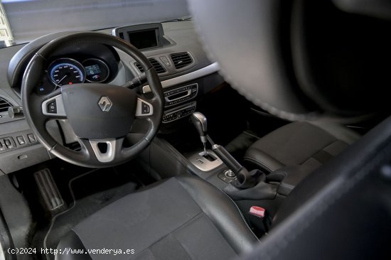 Renault Fluence   ZE Dynamique - 