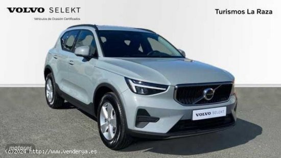 Volvo XC40 TODOTERRENO 1.5 T2 ESSENTIAL AUTOMATICO 129CV 5P de 2024 con 10 Km por 31.900 EUR. en Sev