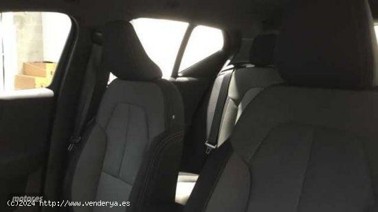 Volvo XC40 XC40 Plus, B3, Gasolina, Dark de 2024 con 8 Km por 38.500 EUR. en Cantabria