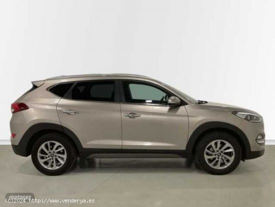 Hyundai Tucson Tucson 1.7CRDI BD Tecno 4x2 de 2017 con 78.200 Km por 16.900 EUR. en Barcelona