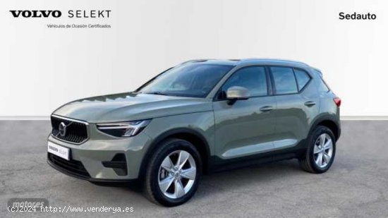  Volvo XC40 XC40 Core, T2 Automatica Microhibrido, Gasolina de 2024 con 13.900 Km por 34.500 EUR. en  