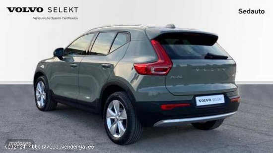 Volvo XC40 XC40 Core, T2 Automatica Microhibrido, Gasolina de 2024 con 13.900 Km por 34.500 EUR. en 