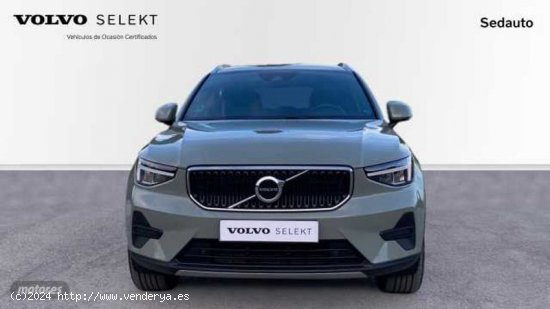 Volvo XC40 XC40 Core, T2 Automatica Microhibrido, Gasolina de 2024 con 13.900 Km por 34.500 EUR. en 