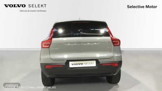 Volvo XC40 Plus, B3 Mild hybrid, Gasolina, Dark de 2024 con 9 Km por 38.500 EUR. en Cantabria