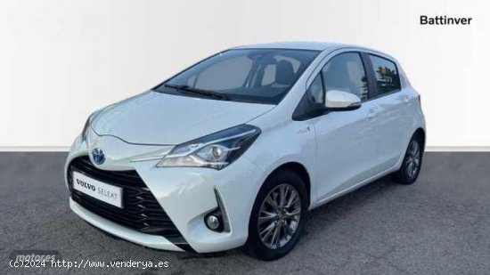  Toyota Yaris 1.5 VVT-I HYBRID ACTIVE AUTO 100 5P de 2018 con 98.000 Km por 12.900 EUR. en Madrid 