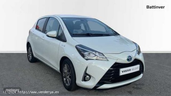 Toyota Yaris 1.5 VVT-I HYBRID ACTIVE AUTO 100 5P de 2018 con 98.000 Km por 12.900 EUR. en Madrid