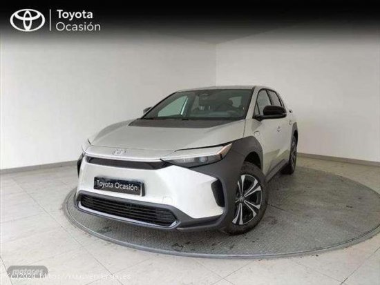  Toyota BZ4X 200e 4x2 Advance de 2024 con 11.202 Km por 39.700 EUR. en MADRID 