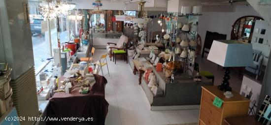 VENTA LOCAL COMERCIAL EN REINA VICTORIA - ALICANTE