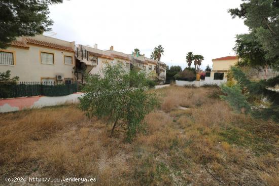 SOLAR EN VENTA EN ALGORFA JUNTO AL CAMPO DE GOLF! - ALICANTE