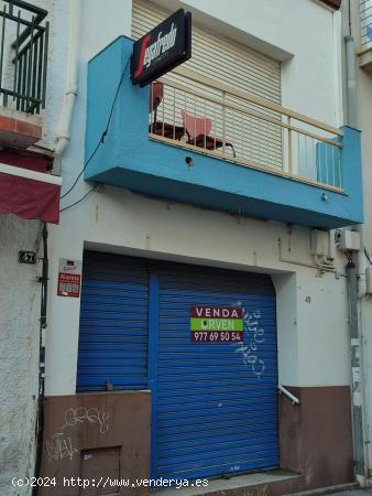  Local comercial y  piso con  derecho de vuelo de 3 pisos más - TARRAGONA 