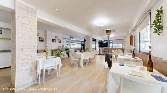 GRAN OPORTUNIDAD: SE VENDE RESTAURANTE EN CALLE MUY COMERCIAL  DE LA PLAYA POBLA DE FARNALS - VALENC