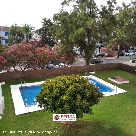 BONITO PISO EN ALQUILER DE TEMPORADA ESCOLAR EN VALDELAGRANA - CADIZ