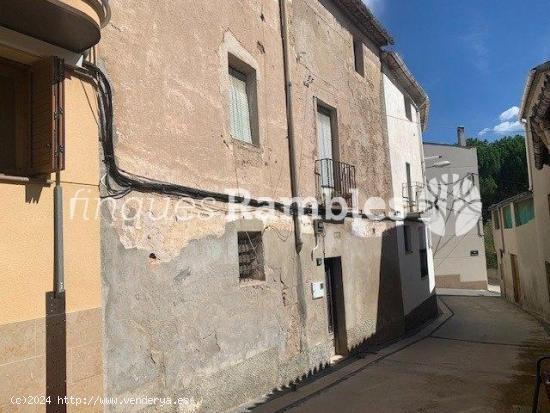  CASA EN VENDA A LA POBLA DE CLARAMUNT - BARCELONA 