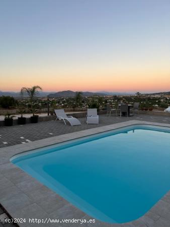 Casa Independiente en Las Lomas, Alhaurín el Grande - MALAGA