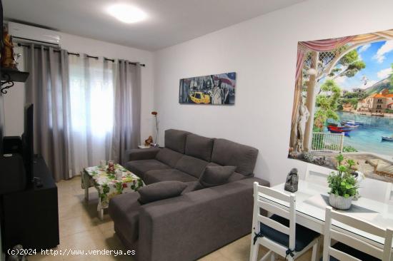 APARTAMENTO CON PISCINA COMUNITARIA EN GUARO - MALAGA