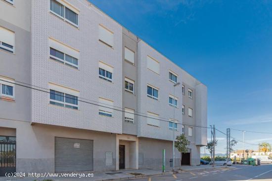 LOCAL COMERCIAL CON 274 M² EN PARTIDA BENADRESSA - CASTELLON