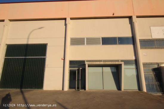 NAVE EN VENTA EN POLÍGONO VALDEFERRÍN - ZARAGOZA