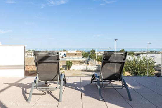 APARTAMENTOS DE LUJO EN PILAR DE LA HORADADA!!! - ALICANTE