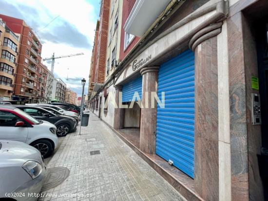 Local comercial junto Pérez Galdós y Pechina - VALENCIA