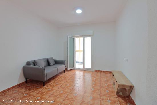 SE ALQUILA VIVIENDA EN XIRIVELLA - VALENCIA