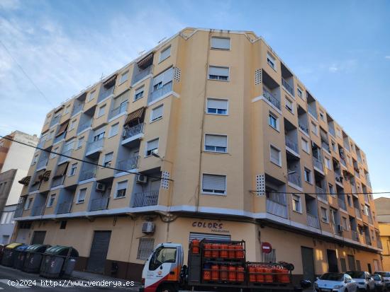 Amplio y luminoso piso en el barrio del Raval de Gandia. - VALENCIA