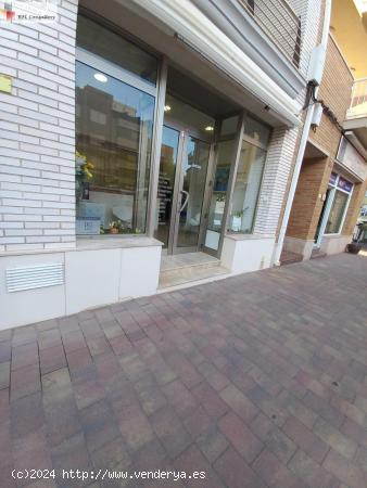 AMPLIO LOCAL EN ALQUILER EN L'AMPOLLA - TARRAGONA