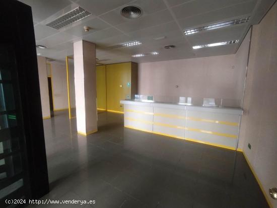 LOCAL COMERCIAL EN VENTA EN QUART DE POBLET - VALENCIA