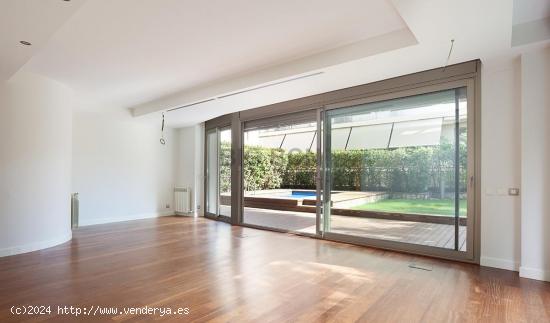 Increíble piso con piscina privada en Pedralbes. - BARCELONA