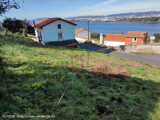 Parcela edificable con vistas al mar. - A CORUÑA