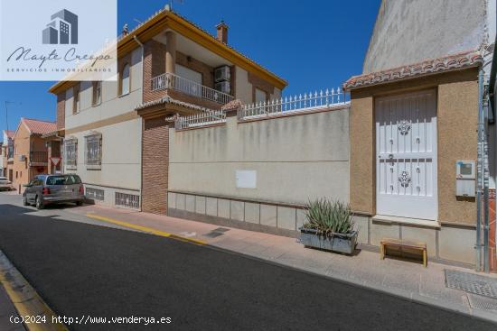 Oportunidad Única! Amplia Vivienda en Peligros - GRANADA