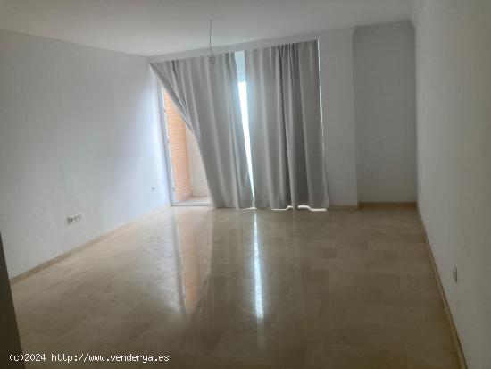 Apartamento en alquiler en Estepona | CABANILLAS REAL ESTATE - MALAGA