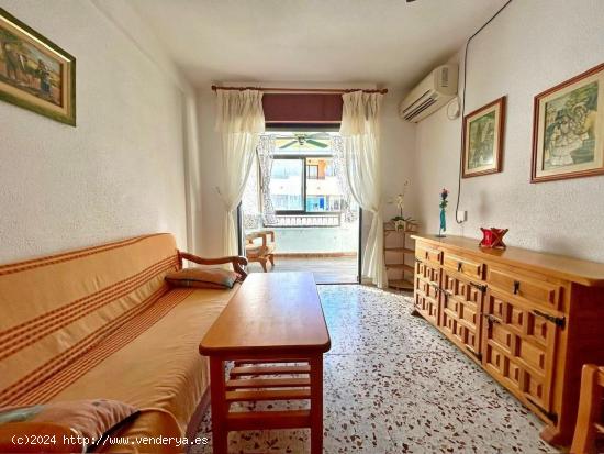  APARTAMENTO EN MIL PALMERAS DE 2 DORMITORIOS 1 BAÑO - ALICANTE 