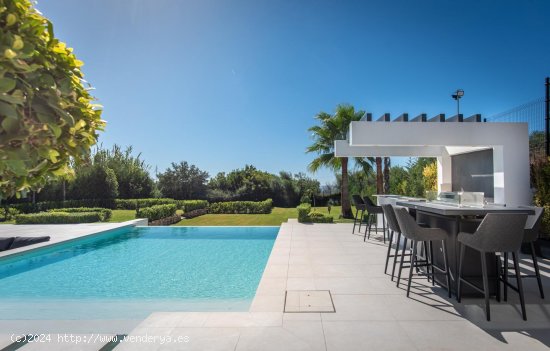 Villa en venta en Estepona (Málaga)