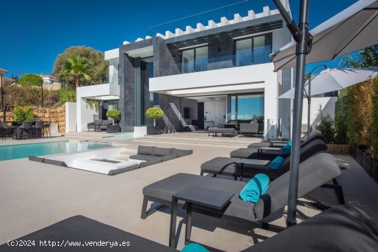 Villa en venta en Estepona (Málaga)