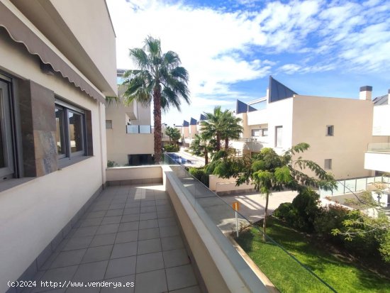 Casa en venta en Torrevieja (Alicante)