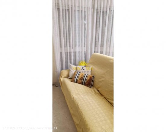 Apartamento en alquiler en Alicante (Alicante)