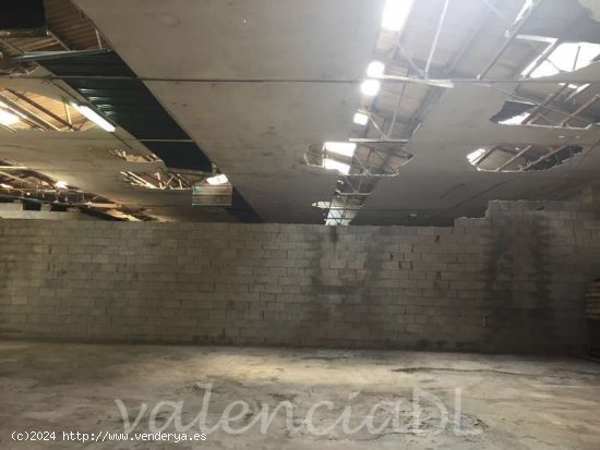 Local comercial en Alquiler en L´Eixample - Valencia