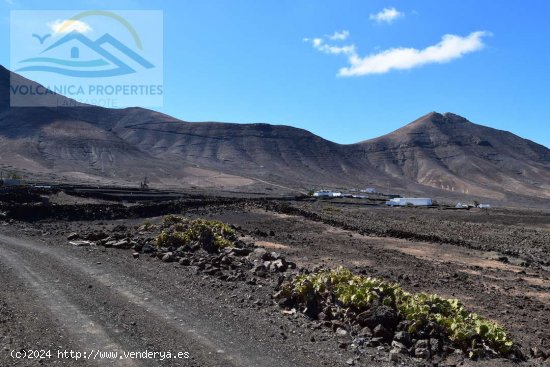 SE VENDE Gran parcela urbana con vistas panorámicas en Maciot, Playa Blanca, Yaiza - Yaiza