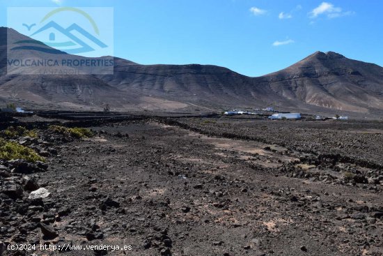 SE VENDE Gran parcela urbana con vistas panorámicas en Maciot, Playa Blanca, Yaiza - Yaiza