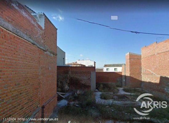 TERRENO URBANO CONSOLIDADO DE 291 M2 EN VILLASEQUILLA