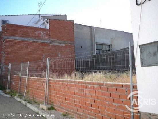 TERRENO URBANO CONSOLIDADO DE 291 M2 EN VILLASEQUILLA