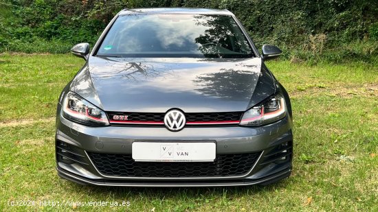 Volkswagen Golf GTI PERFORMANCE 245cv - Gurb