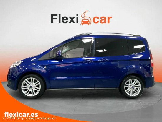 Ford Tourneo Courier 1.0 EcoBoost 100cv Titanium - Manresa